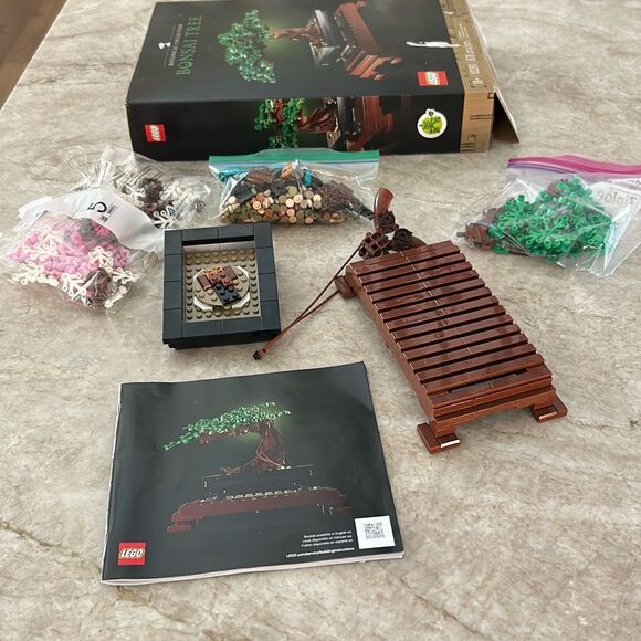 LEGO BONSAI TREE Kit - Picture 7 of 7